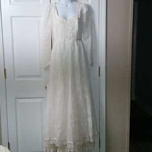 Gunne Sax 70's  Romantic Renaissance Bridal sweetheart neckline Cream Sz 7